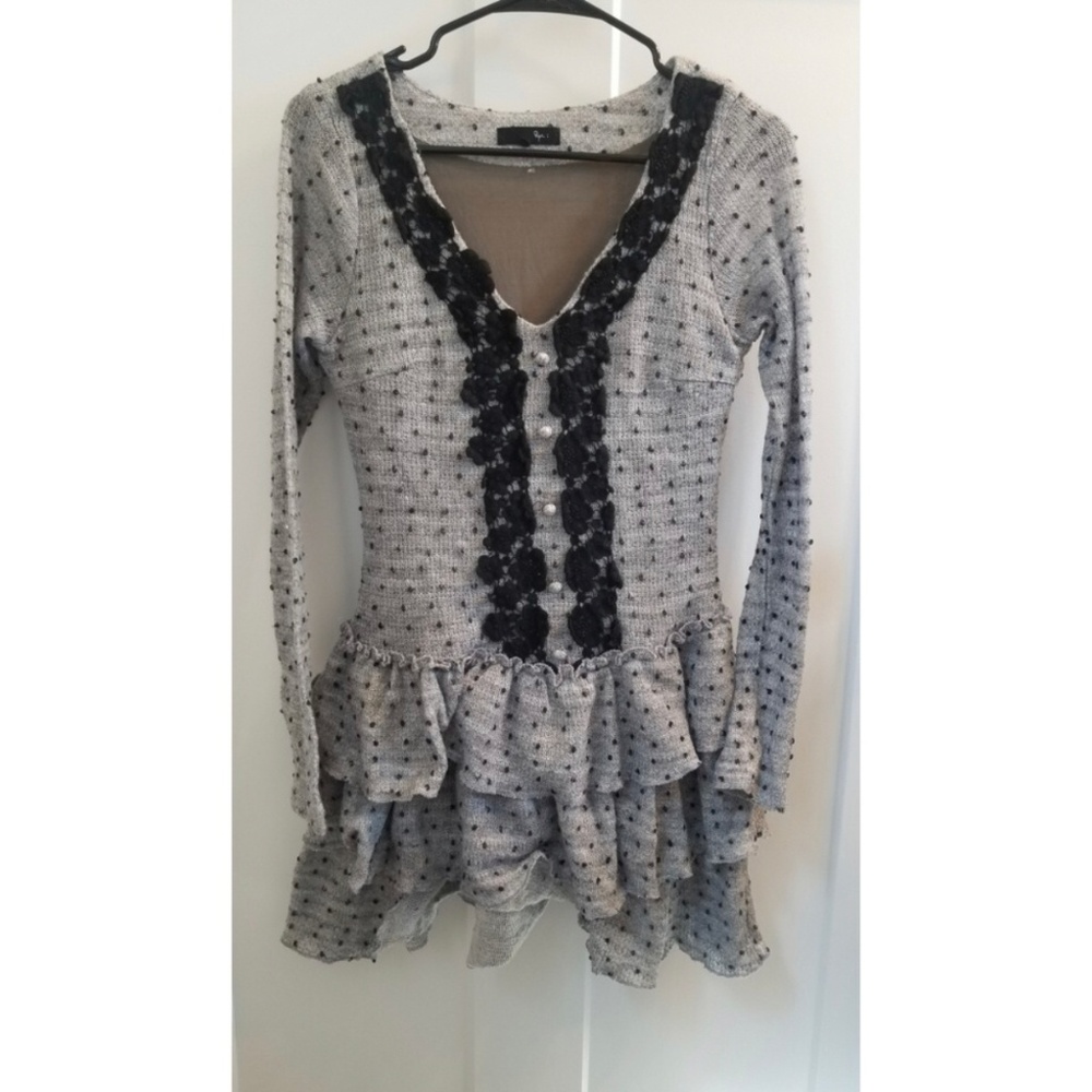 Adorable Ryu sweater dress tunic